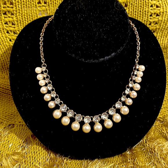 Necklace gold tones with pearls and cz diamonds, 18” long - Picture 1 of 2